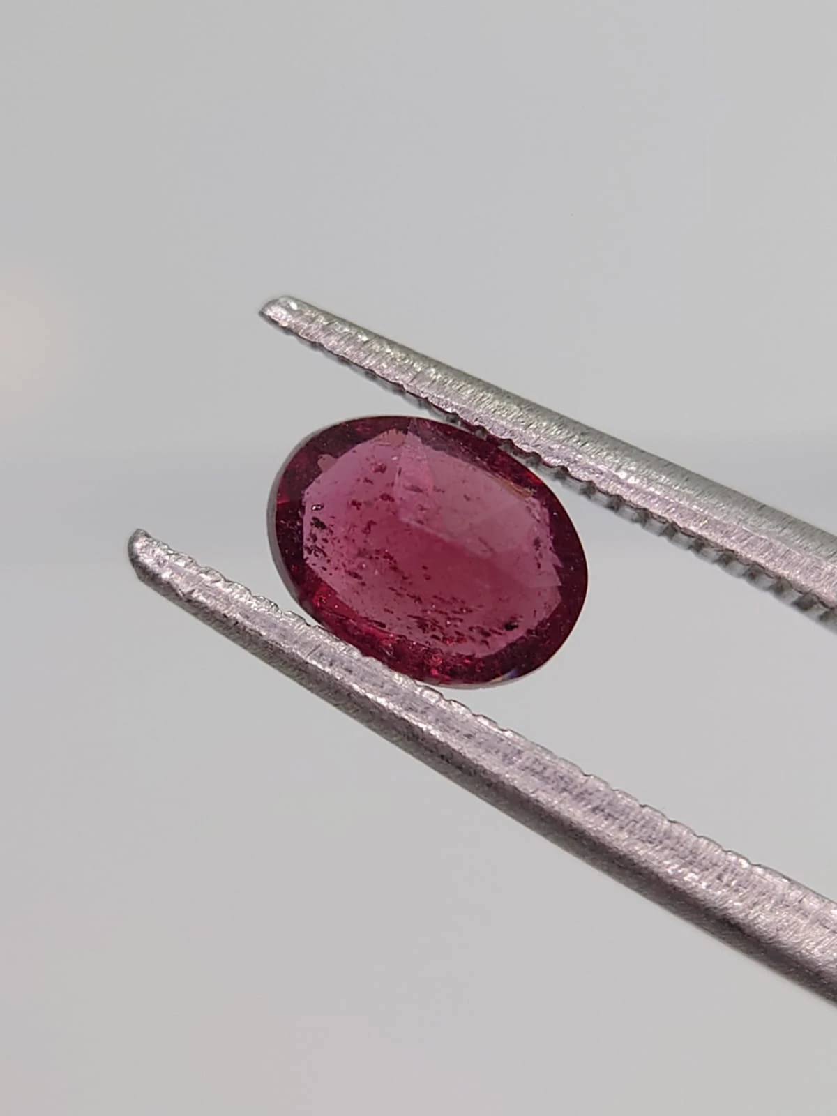 0.96ct Natural Malaya Garnet Oval cut From Tanzania — view 2